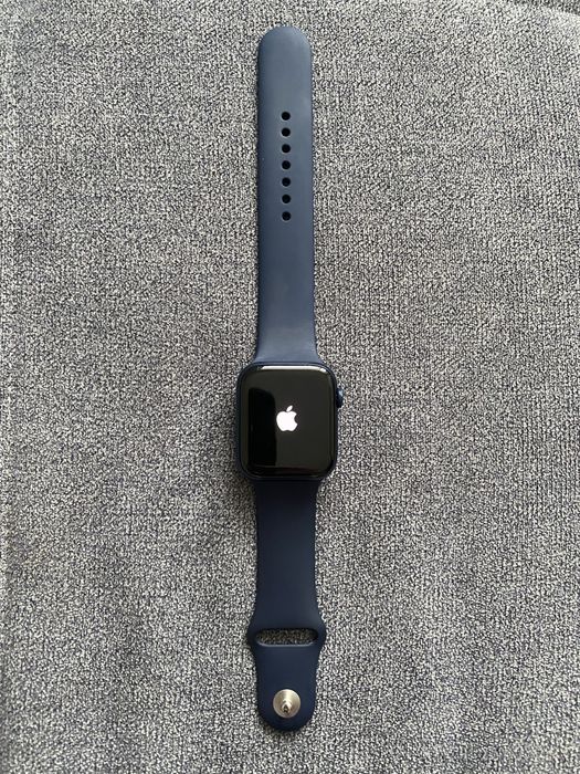 Apple Watch Series 6 Blue Aluminum Case Deep Navy Sport Band GPS 44mm