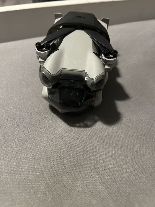 Dji mini 4 pro stan idealny