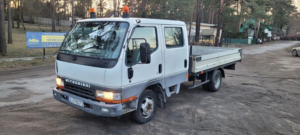 Mitsubishi Canter  Kat. B, DMC 3500kg, hak 3500kg, nowe opony i rozrusznik. Stan dobry.