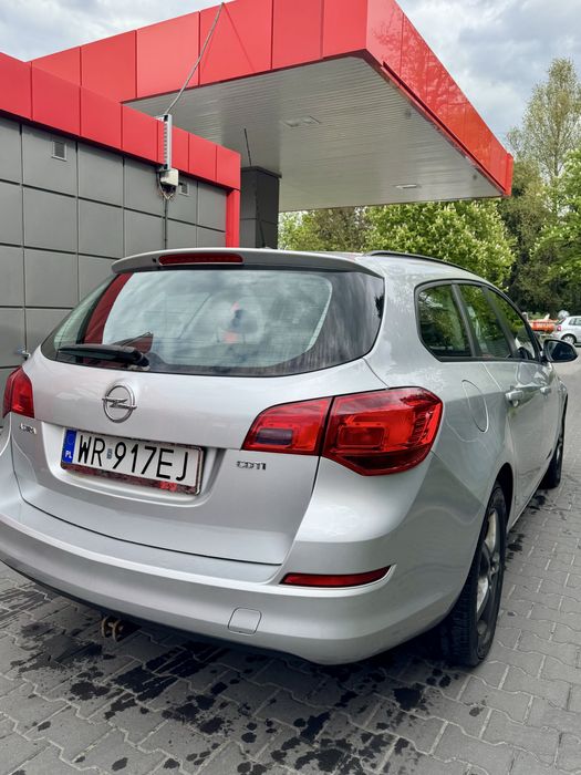 Opel Astra J 1.7 CDTI 2011r Kombi
