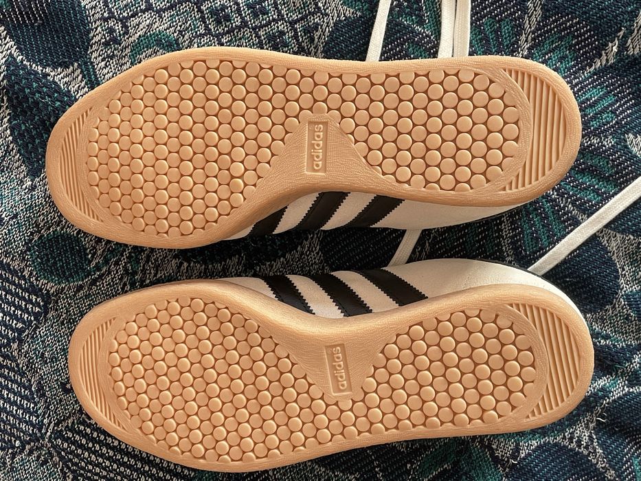 Кросівки adidas Stadt