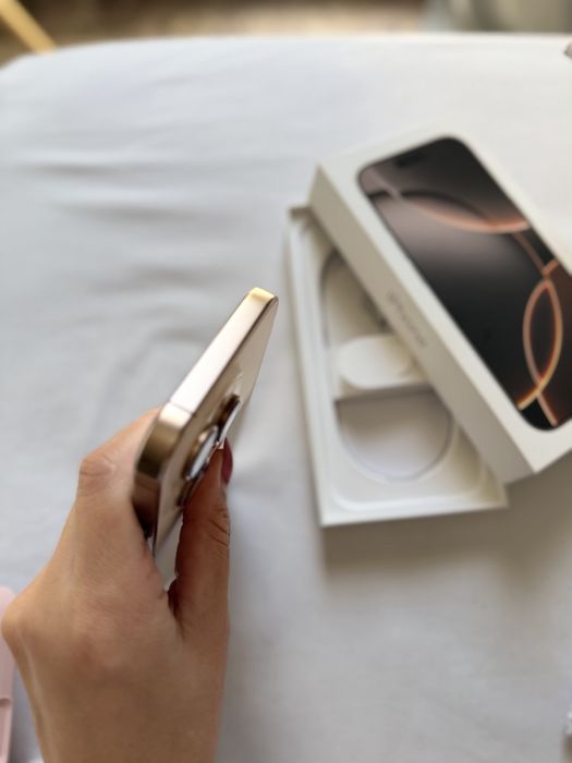 Iphone 16 pro - 256gb - ainda na garantia Apple