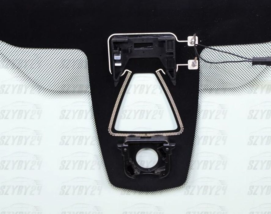 Лобовое стекло BMW 6 series F12 F13 F06 2011- Лобове скло бмв Замена