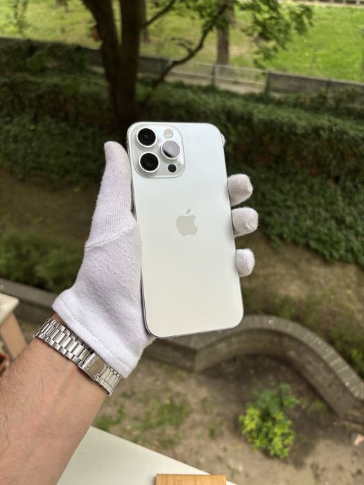 Iphone 16 Pro Max 89% baterii