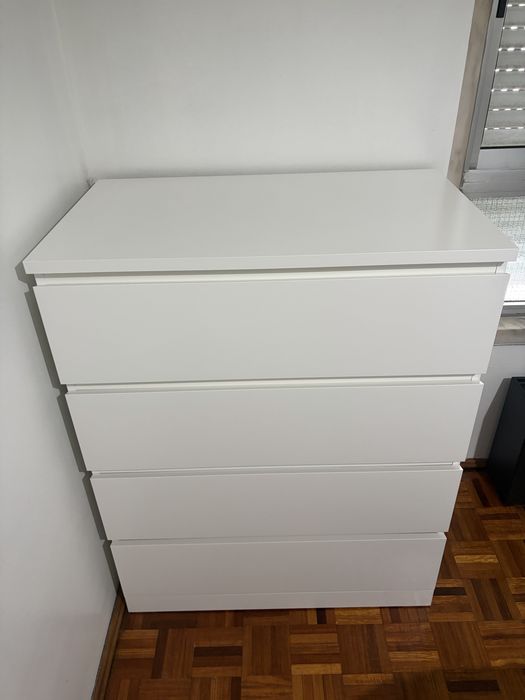 Cómoda branca 40x100cm