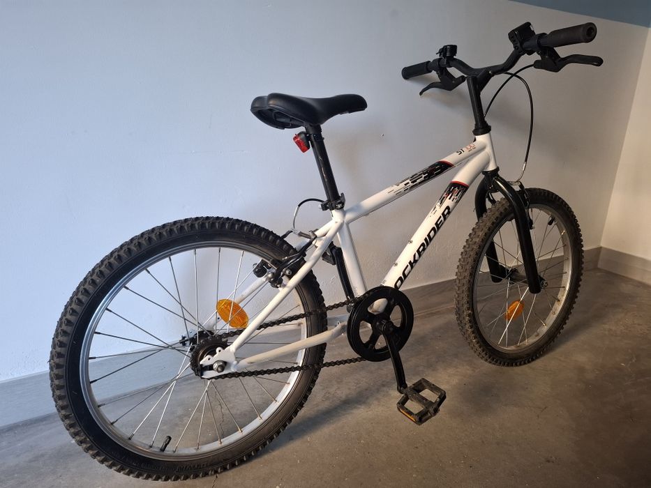 Bicicleta de rapaz da Decathlon como nova, impecável.