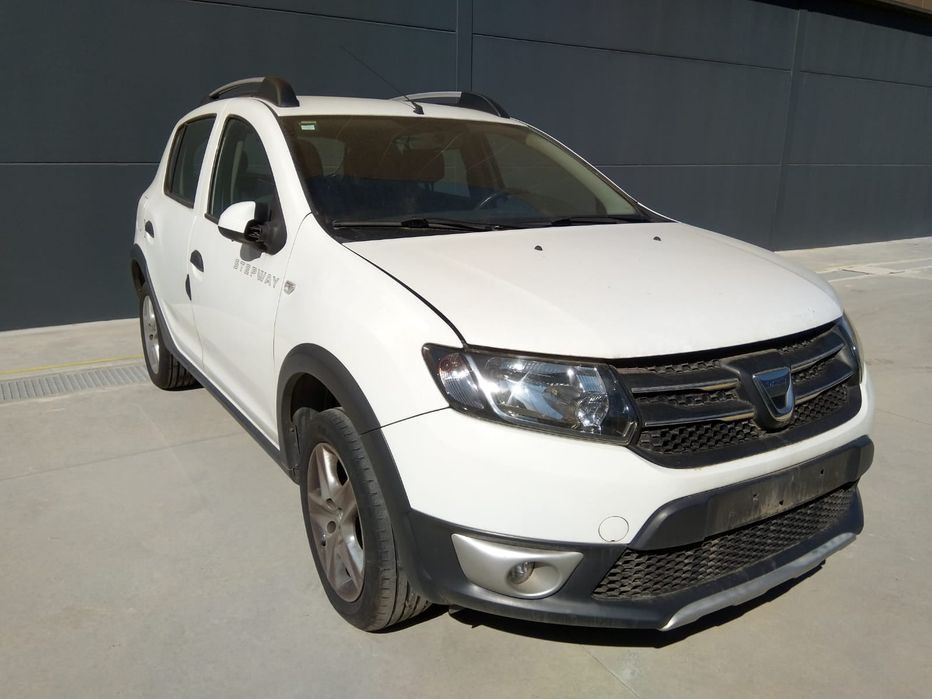 DACIA SANDERO II - 2014 - Para Peças