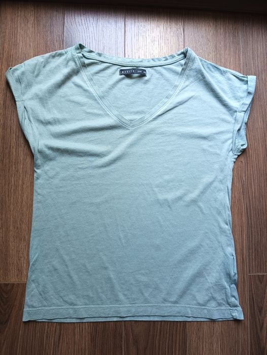 T-shirt marki Mohito rozmiar XXS