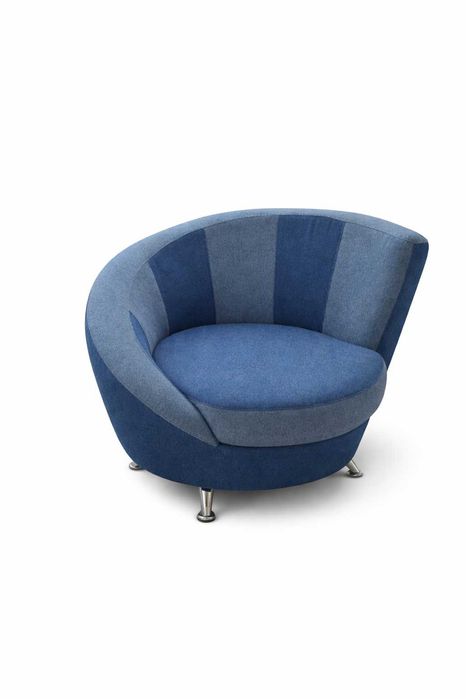 Sprzedam kanapę z funkcją spania i pijemnikiem ba pościel oraz fotel