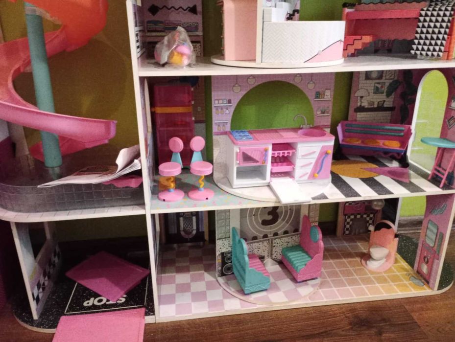 Domek dla lalek LOL SUPRISE