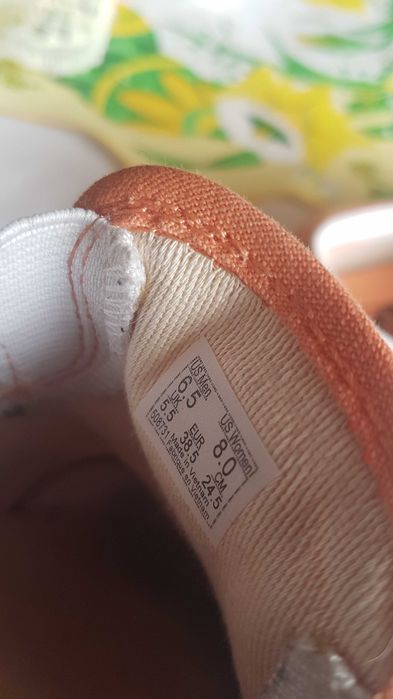 Buty Vansy nowe.38.5 nowe