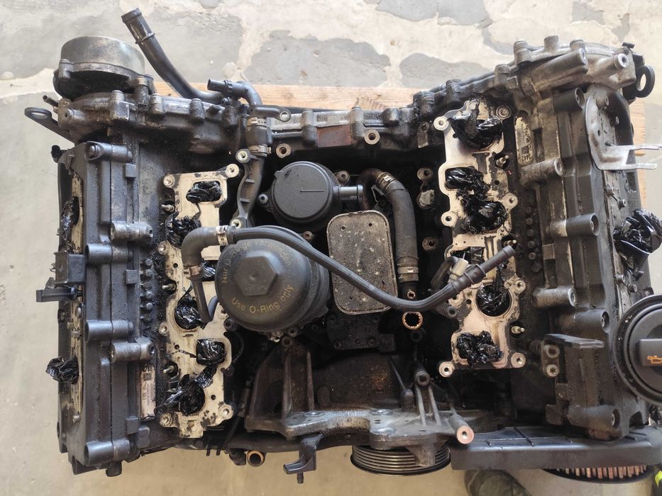 Silnik słupek 3.0 Tdi 240 KM CCW CCWA Audi A4 B8