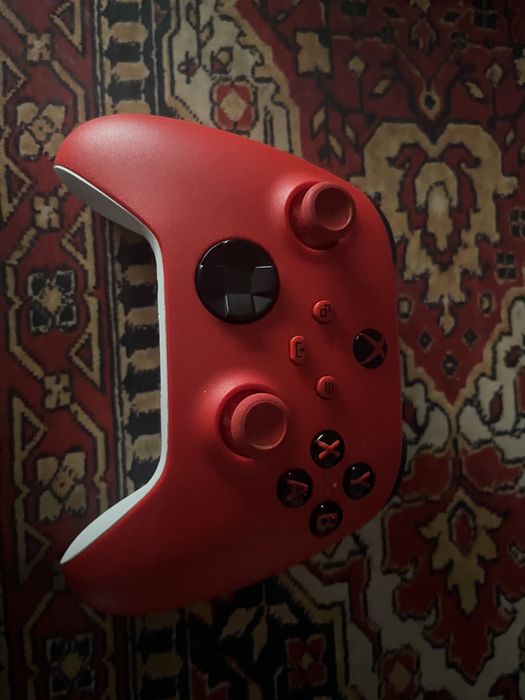Pad do xbox(używany ale mało razy)
