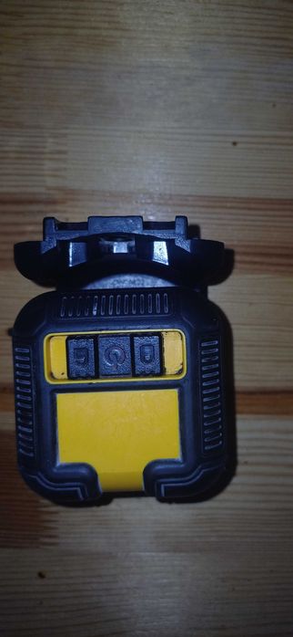 DEWALT LASER DW68802CG уровень лазерный красный