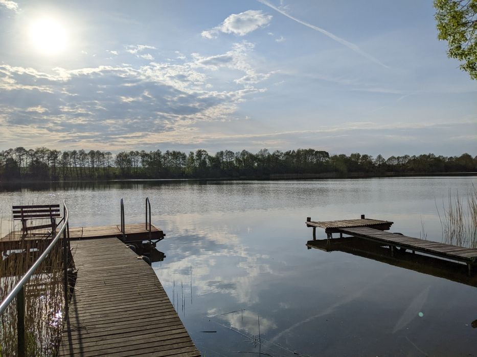 Dom nad jeziorem 70km od Poznania