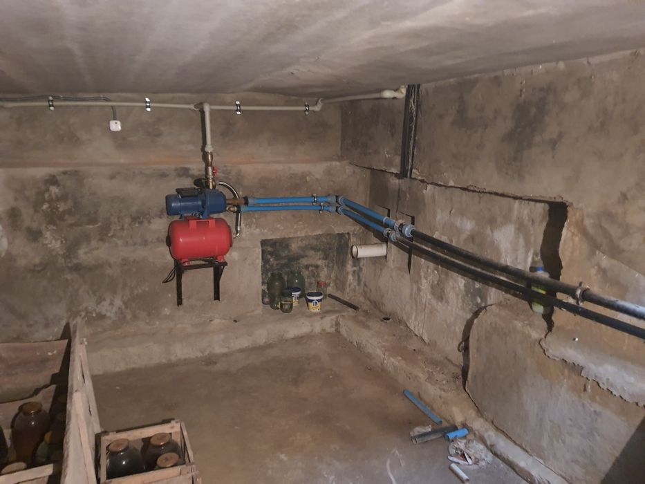 2 поверховий цегляний будинок Рибці