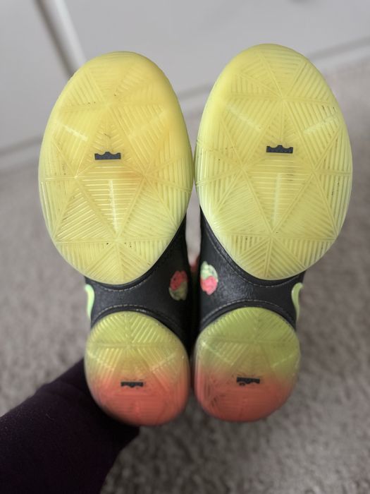 Buty sportowe do koszykówki Nike Lebron XXII Moonlight
