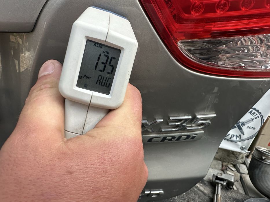 Кришка багажника, ляда, кляпа Hyundai IX35 Tucson 2010-2015 Дефект