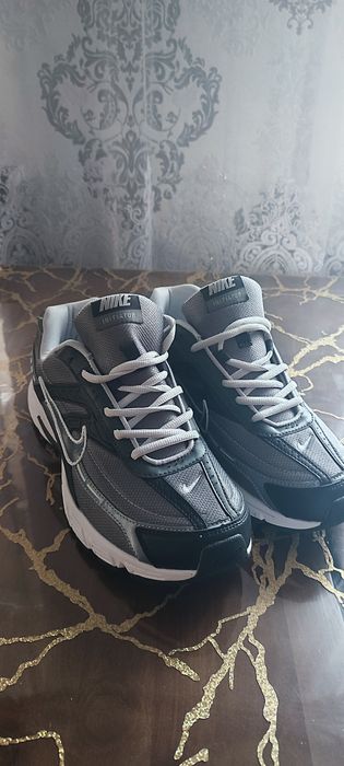 Класні Кросівки NIKE
