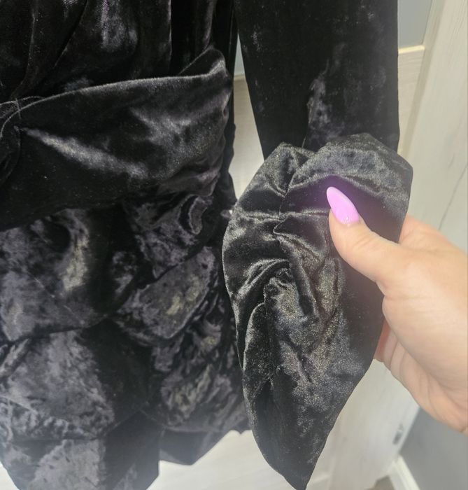 Zara czarna welurowa sukienka nowa Zara  M