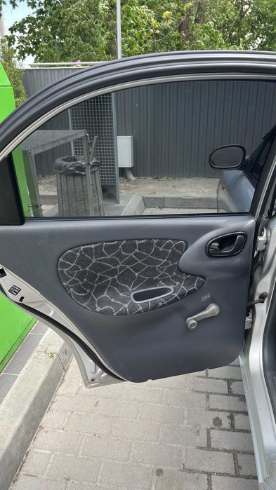 Daewoo Lanos 2003 1.5