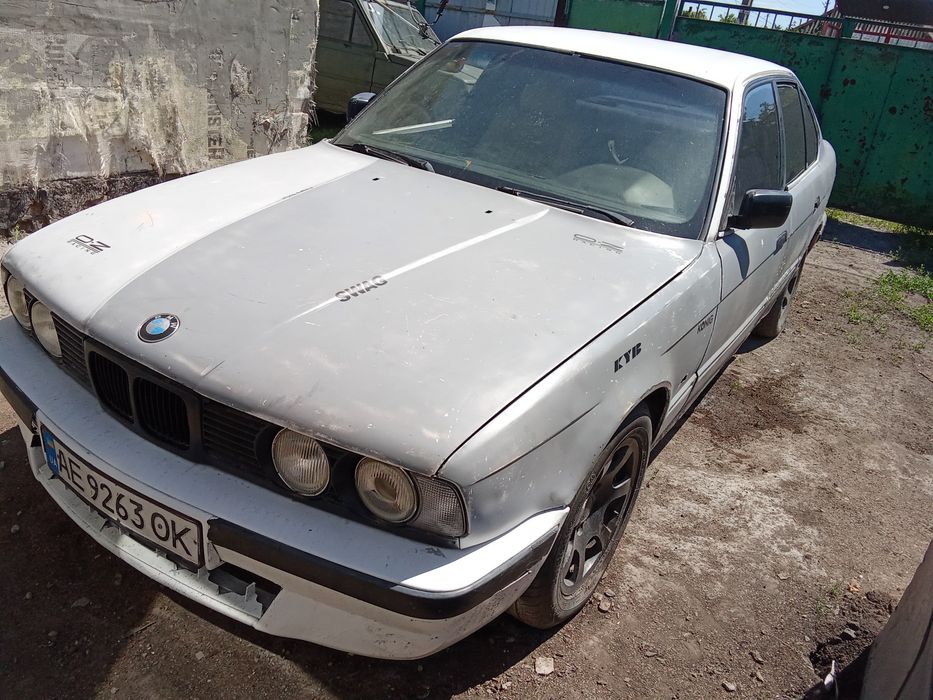BMW Легенда E 34..520