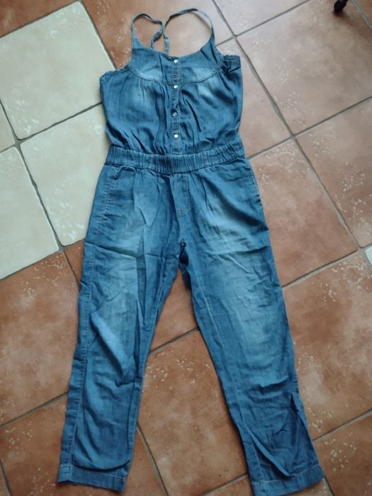 Spodnie jeansy ogrodniczki Takko cienkie rozmiar 134 stan bdb