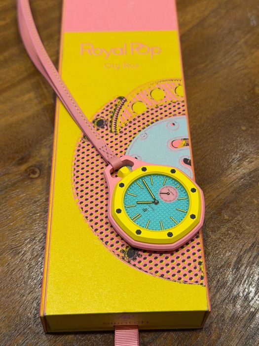 Limitowany Royal Pop Otg Roz – różowy case, żółty bezel, teal dial