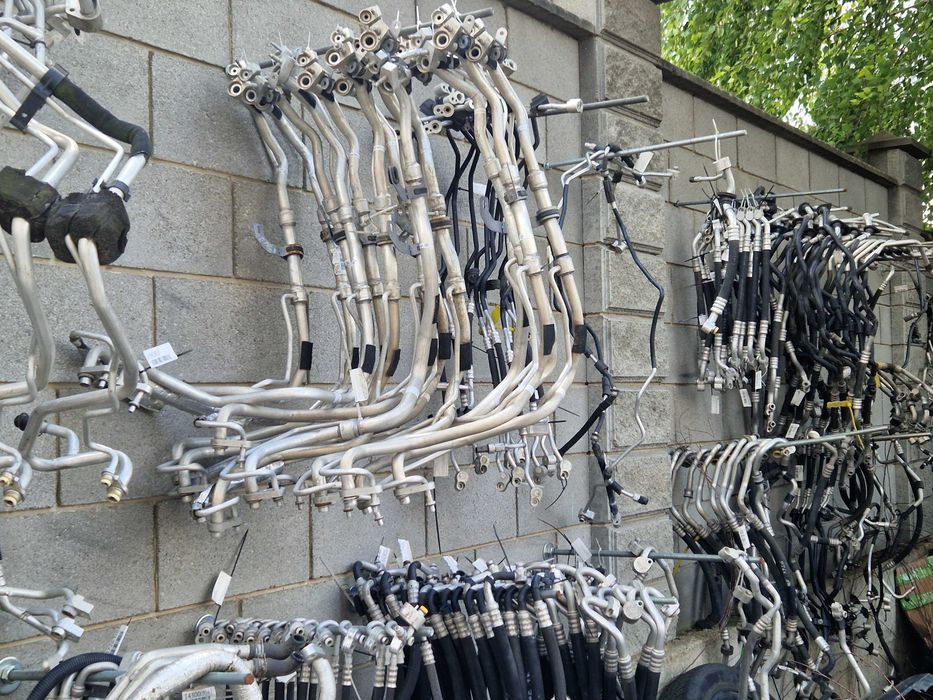 Трубки компресора кондиціонера VAG Volvo Ford Розбірка Запчастини Шрот