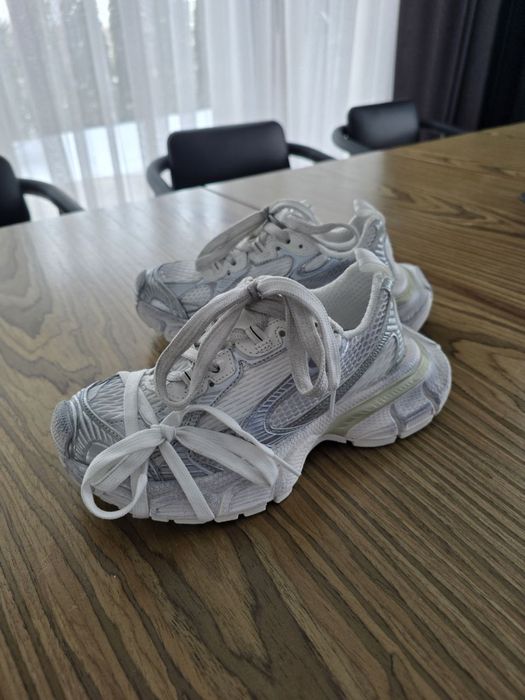 Кросівки Balenciaga