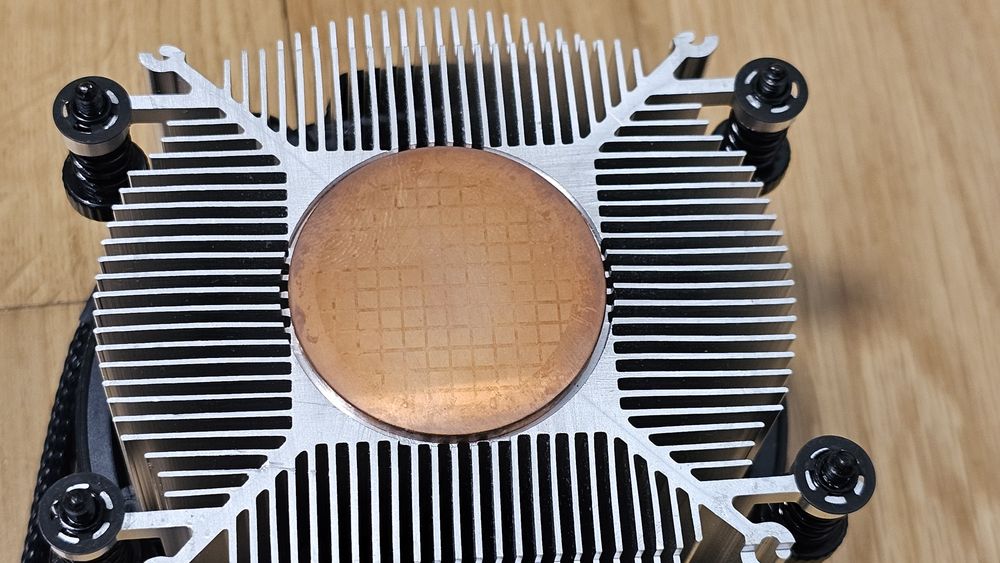 Продам AMD Ryzen 5 2600X