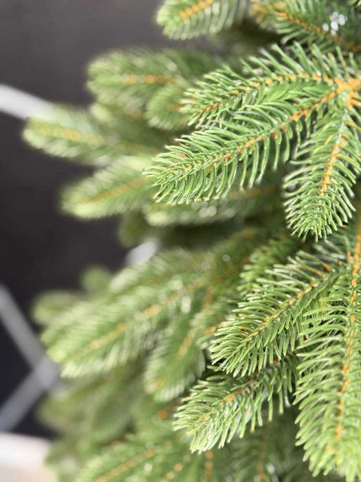 Ялинки штучні литі, блакитні/зелені, 3 види, висота від 1.5 м до 2.5 м