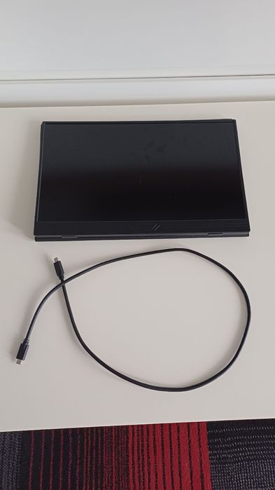 Monitor Przenośny MOMODS 15,6" FHD 1920x1080 IPS 400 nit HDR USB-C HDMI