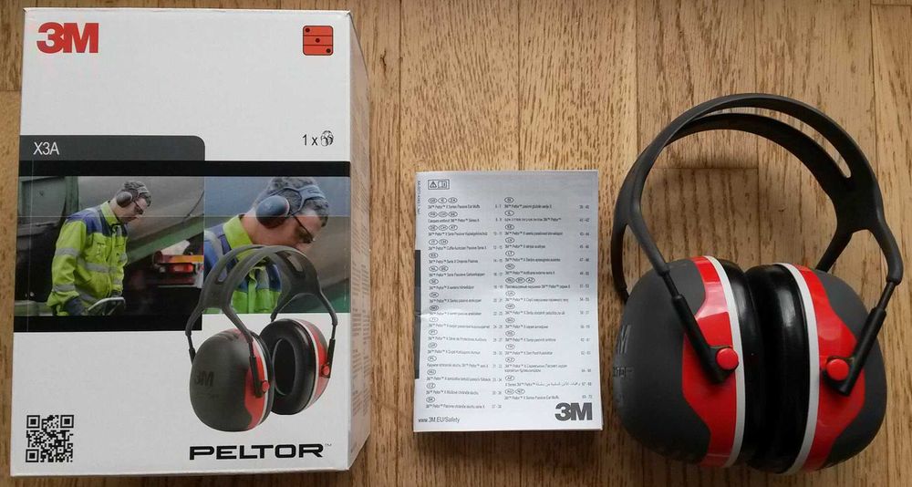Ochronniki słuchu / nauszniki / 3M Peltor X3A czarno / czerwone