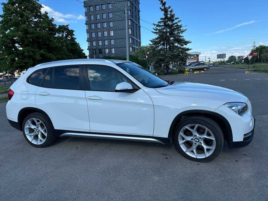 Продам автомобіль BMW X1