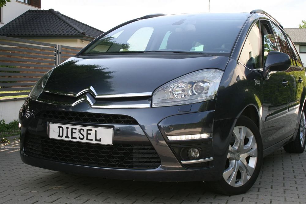 Citroën C4 Grand Picasso 2.0hdi 150hp euro5 exclusive grand=full full xenon skora navi alu