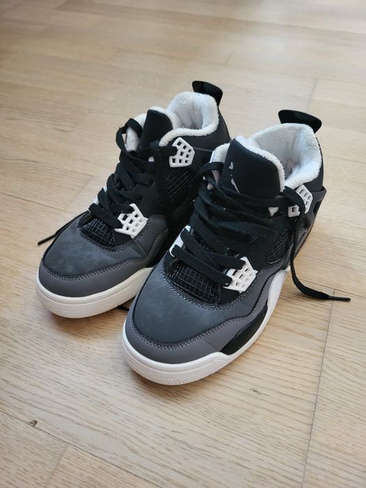 Зимові кросівки air jordan