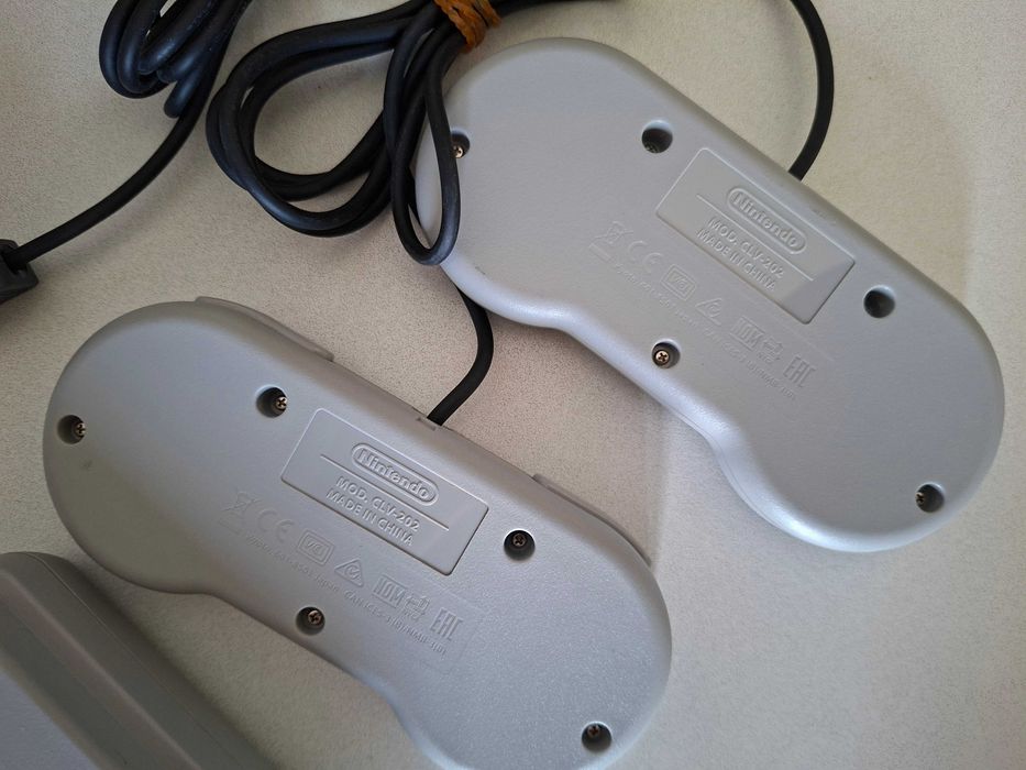 Nintendo Classic Mini Super Nintendo SNES *Em caixa*
