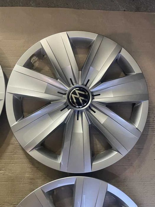 Продам Оригінал Ковпаки R16 VW Group VW Passat B7, Caddy, Golf, Jetta,Touran !