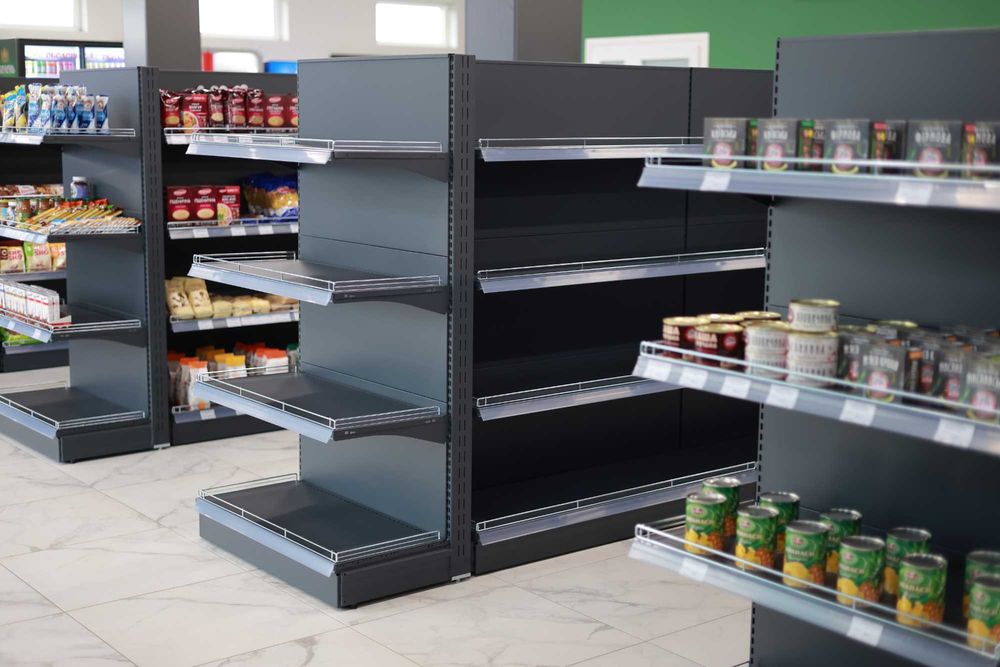 Торгові стелажі. Каса. Гачки. Торгове обладнання. Вітрини. Полки в маг