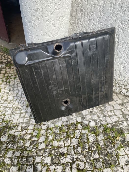 Deposito gasolina Mercedes W108 280S