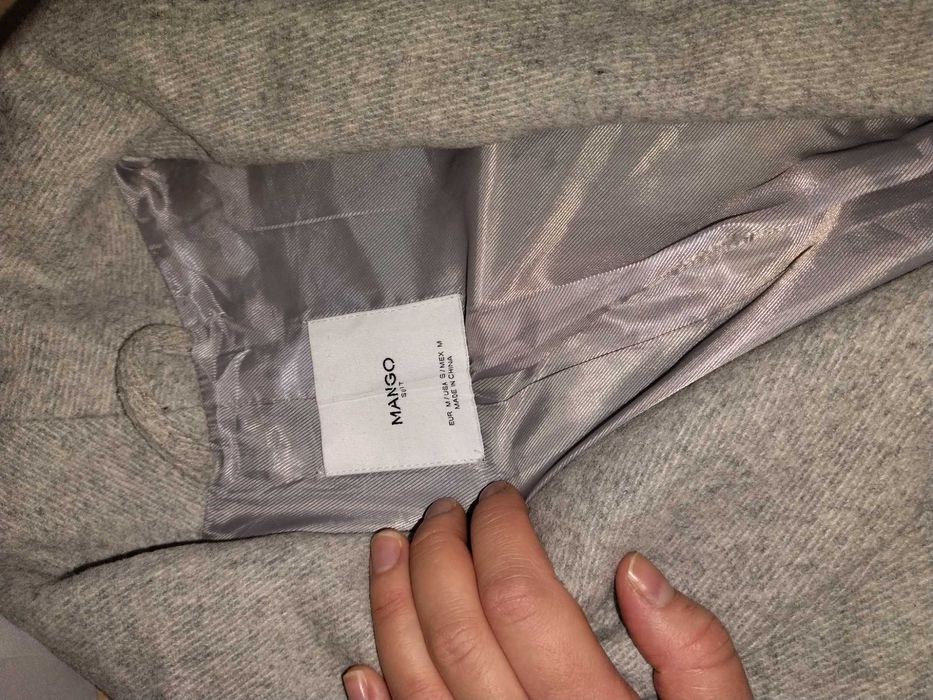 Płaszcz damski Mango na sprzedaż