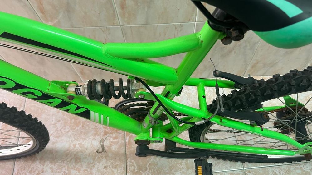 Bicicleta BTT usada