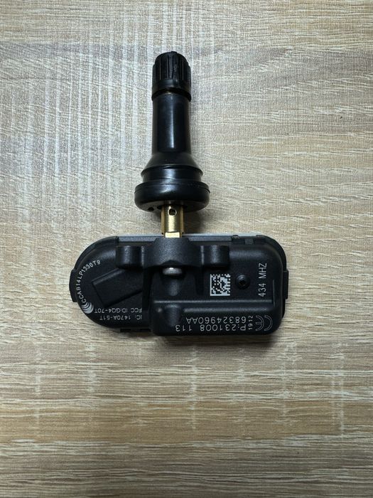 Продам новые датчики давления шин для Jeep Dodge Chrysler Fiat