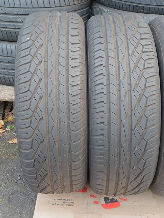 215/65R16 98H uniroyal RainExpert 3
