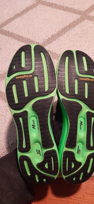 Skechers GOrun Razor+ 45,5 р