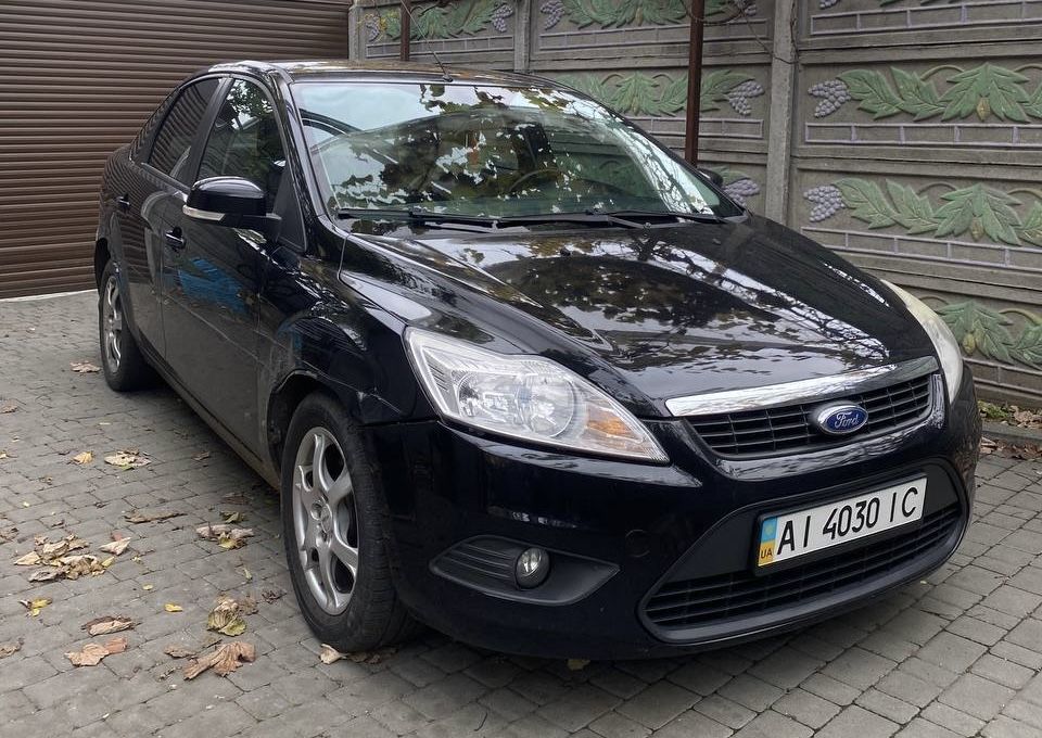 Продам Форд фокус туррбо дизель 2.0 автомат 2010