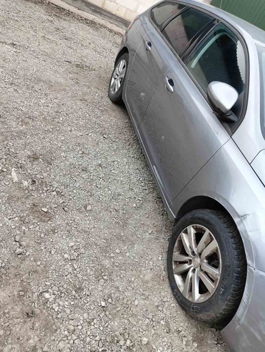 Шрот розборка авто запчастини Пежо 308 t9 Peuqeot 308