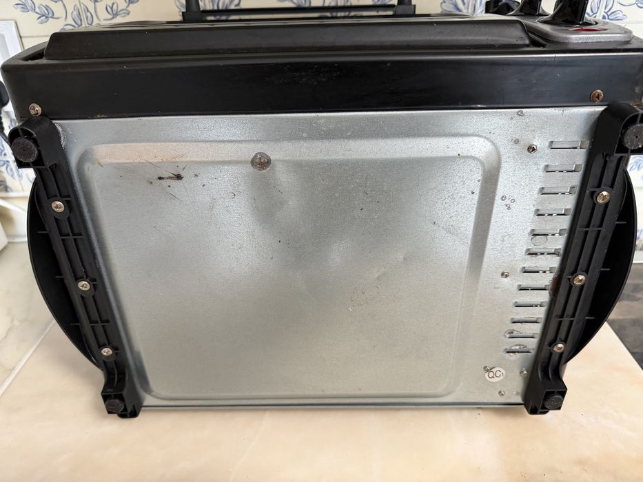 Mini forno eletrico