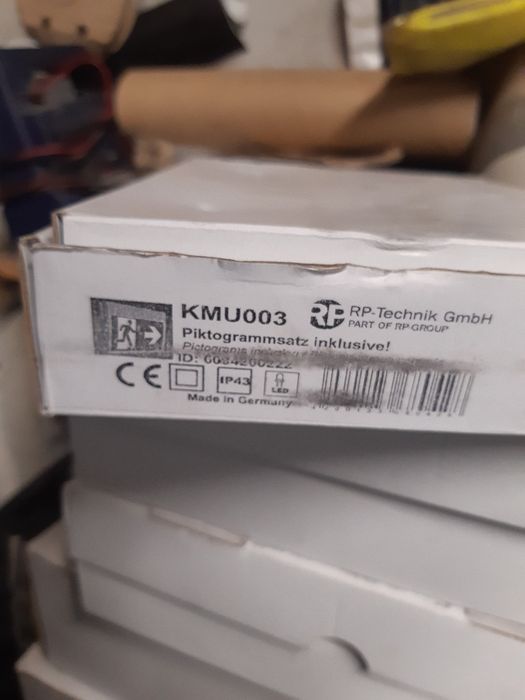 Oprawa ewakuacyjna piktogram